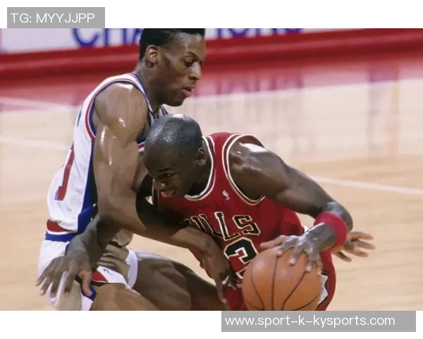 美媒分析库里未来比赛球鞋选择打火箭或穿麦迪款鹈鹕战则选择保罗PE